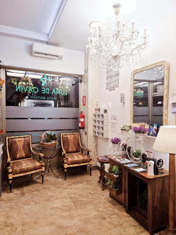 Hostal Boutique Luna De Gavin 쿠엘라 외부 사진
