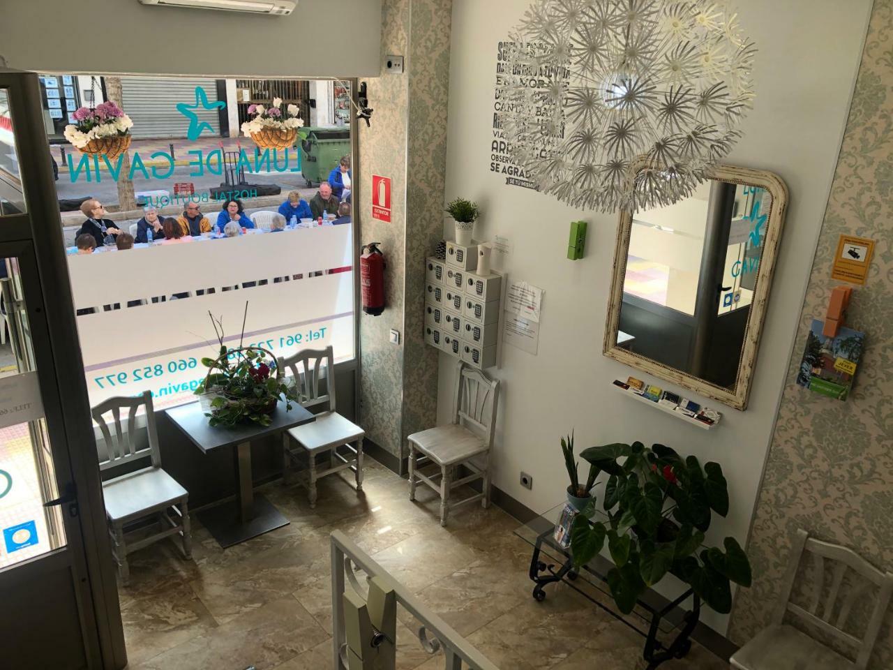 Hostal Boutique Luna De Gavin 쿠엘라 외부 사진